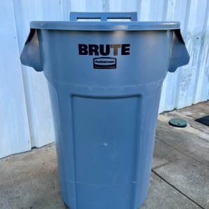 Trash Can - Brute 44 gallon